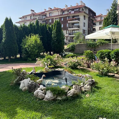 Luxury In Alpinе Free 아파트 반스코