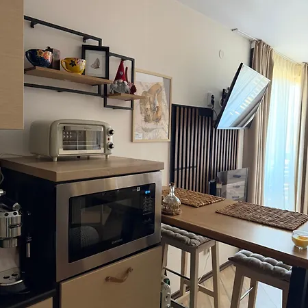 Luxury In Alpinе Free Διαμέρισμα *